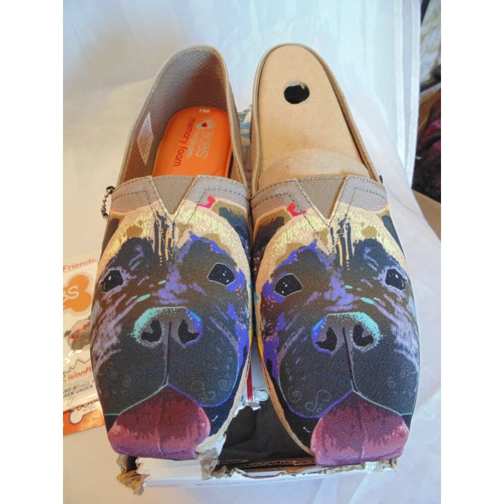 Bob's From Skechers Women's Mastiff Dog Face Memory Foam Comfort Flats sz 9.5